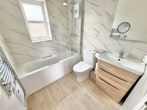 St. Kilda Close Stanney Oaks